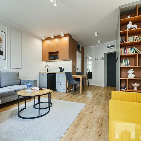 Frida Apartment By Lookap Łódź Kültér fotó